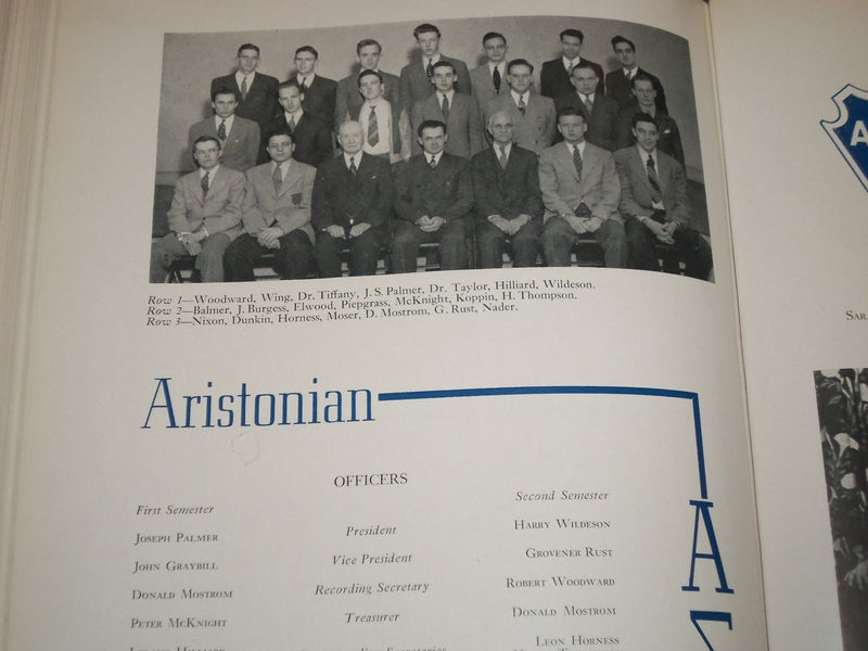 1945 TOWER WHEATON COLLEGE YEARBOOK - ILLINOIS - GREAT PHOTOS - YB 467