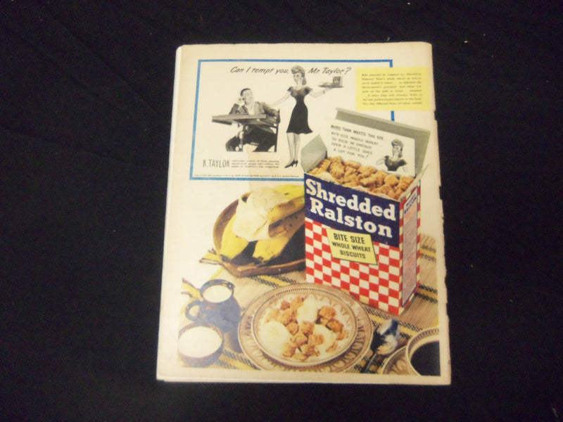 1946 APRIL 2 LOOK MAGAZINE - GREGORY PECK - GREAT PHOTOS & ADS - ST 2032