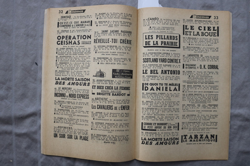 1961 AUGUST UNE SEMAINE DE PARIS MAGAZINE - FRENCH TEXT - K 3454