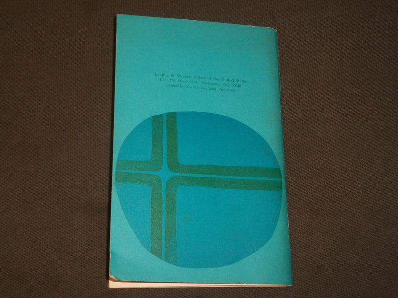 1916 FOREIGN AID AT THE CROSSROADS LEAGUE OF WOMEN VOTERS BOOK - J 3616
