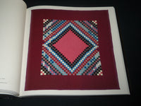 1990 AMISH THE ART OF THE QUILT HARDCOVER BOOK W/ CASE - FIRST EDITION - I 960A