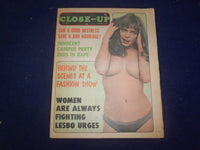 1973 DECEMBER 3 CLOSE-UP NEWSPAPER -BEHIND THE SCENES AT A FASHION SHOW- NP 7320