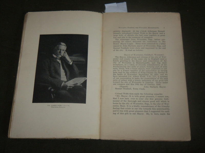 1908 WORCESTER ENGLAND AND WORCESTER MASSACHUSETTS SIGNED BOOK - J 7105