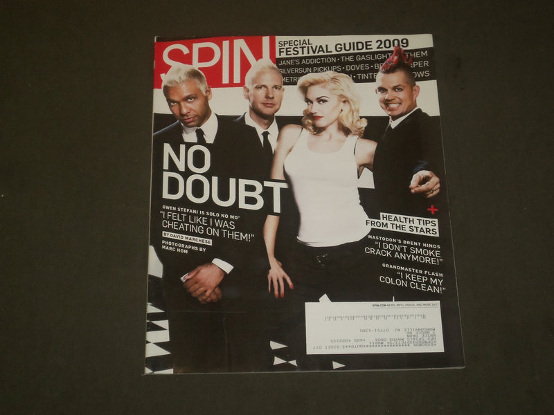 2009 MAY SPIN MAGAZINE - NO DOUBT COVER - GREAT PHOTOS - B 2081