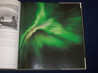 1994 LES AURORES BOREALES OU LES LUMIERES MYSTERIEUSES FRENCH BOOK - KD 2772