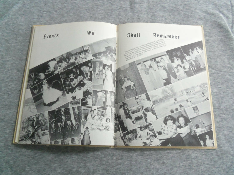 1952 ANNUAL SMEDLEY JUNIOR HIGH SCHOOL YEARBOOK - CHESTER, PENNSYLVANIA- YB 2792