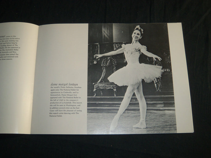 1970-1971 THE NATIONAL BALLET PROGRAM - CINDERELLA - FONTEYN - J 5130