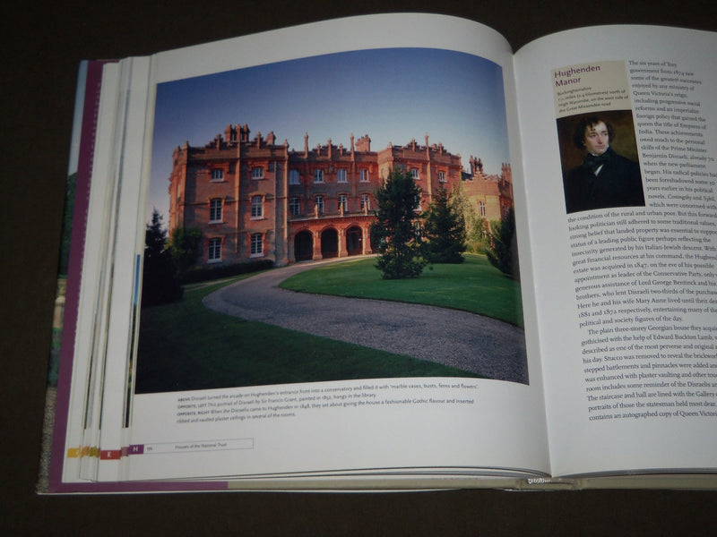 2008 HOUSES OF THE NATIONAL TRUST BOOK BY LYDIA GREEVES - D 138