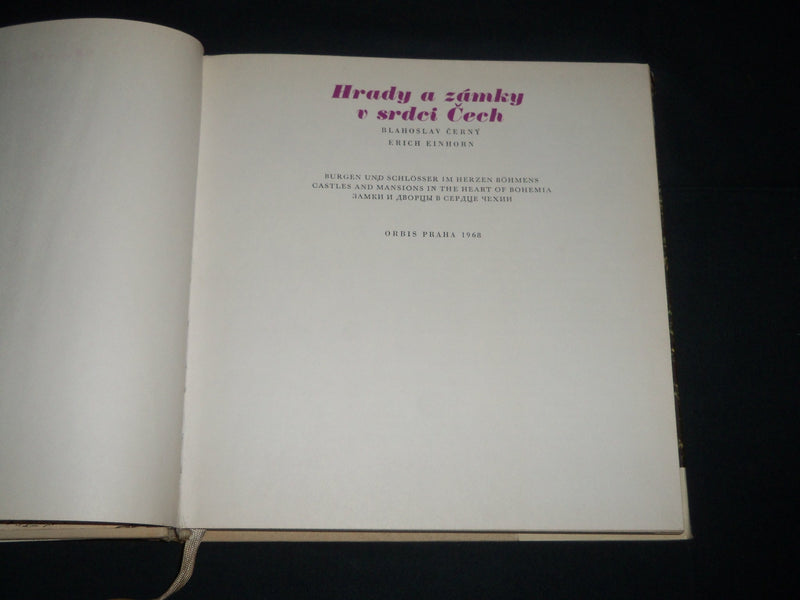 1968 HRADY A ZAMKY VSRDCI CECH BOOK - CASTLES AND MANSIONS IN THE HEART - D 351
