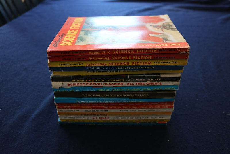 1952-1971 SCIENCE FICTION DIGEST MAGAZINES - LOT OF 17 - O 3484