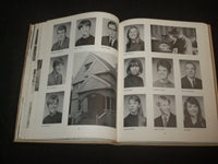 1968 GOLD BELOIT COLLEGE YEARBOOK - BELOIT, WISCONSIN - YB 1972