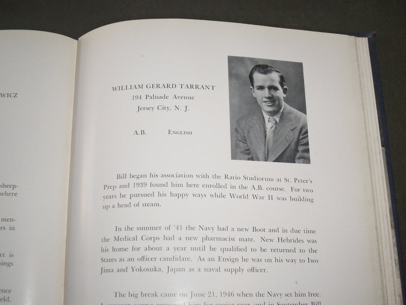 1947 THE PEACOCK PIE ST. PETER'S COLLEGE YEARBOOK - JERSEY CITY NJ - YB 1122
