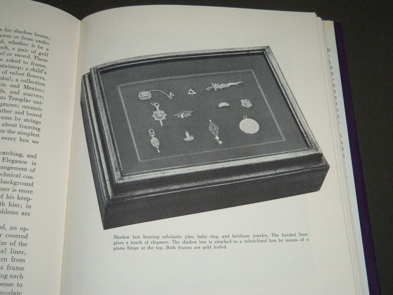 1973 THE PICTURE FRAMER'S HANDBOOK LAURENCE & JANET BURNETT - KD 3831
