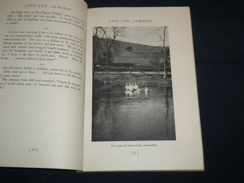 1945 CAPE COD ALMANAC BY JACK JOHNSON - NICE PHOTOS - SOFTCOVER - J 8511
