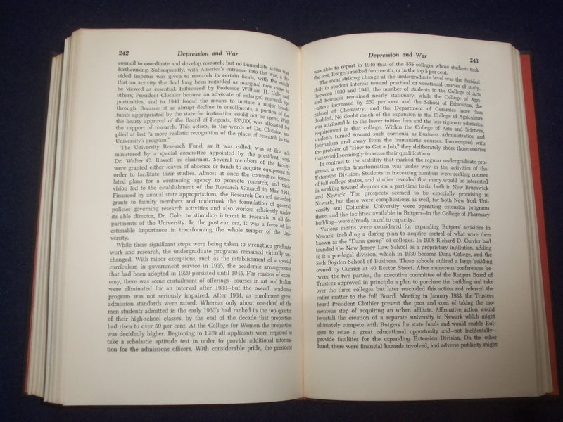 1966 RUTGERS: A BICENTENNIAL HISTORY HARDCOVER BOOK BY RICHARD MCCORMICK-KD 9151