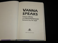 1987 VANNA SPEAKS HARDCOVER BOOK BY VANNA-WHITE - NICE PHOTOS - KD 6539