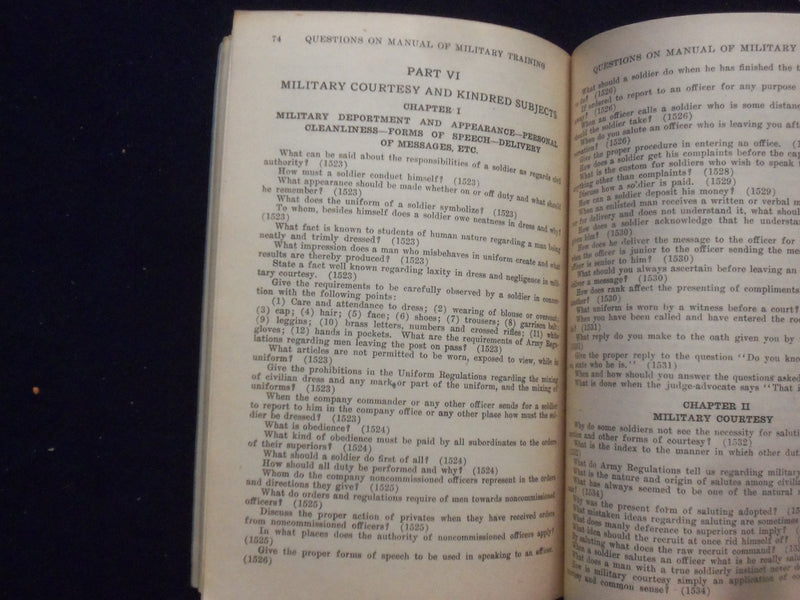 1917 QUESTIONS ON MANUAL OF MILITARY TRAINING SOFTCOVER BOOK BY J. MOSS - J 9367