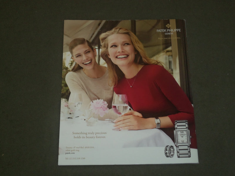 2013 JUNE/JULY TOWN & COUNTRY MAGAZINE - LAUREN HUTTON COVER - B 2383