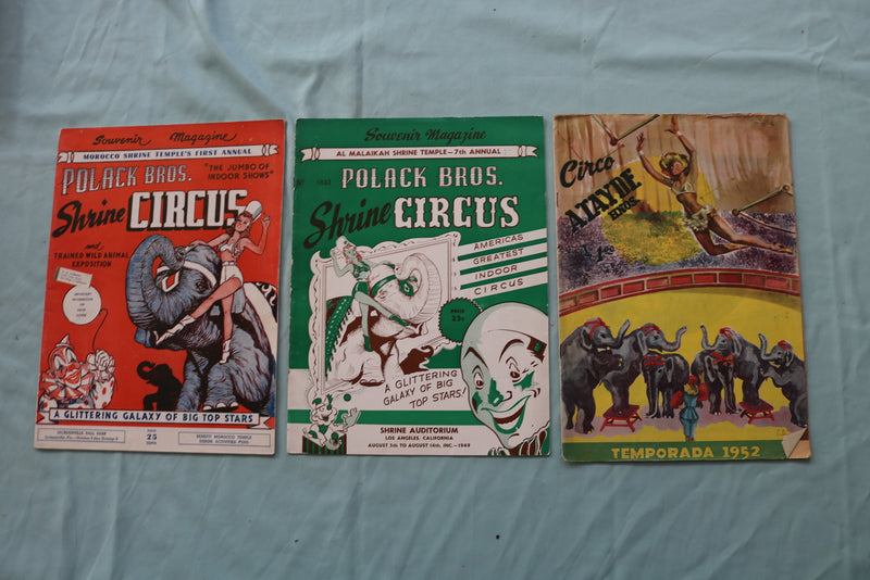 1940'S-1970'S CIRCUS PROGRAMS AND MAGAZINES - LOT OF 39 - O 3727