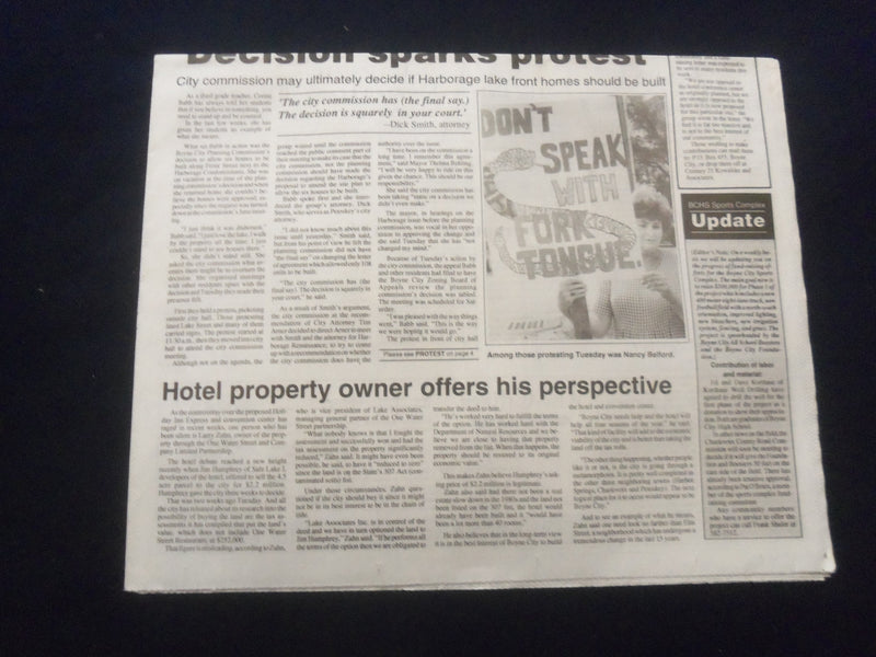 1995 AUG 15 THE CITIZEN NEWSPAPER-BOYNE CITY,MI -DECISION SPARKS PROTEST-NP 6097