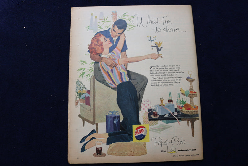 1958 JUNE 15 CHICAGO TRIBUNE MAGAZINE - CHRISTINE CARERE COVER - E 22189