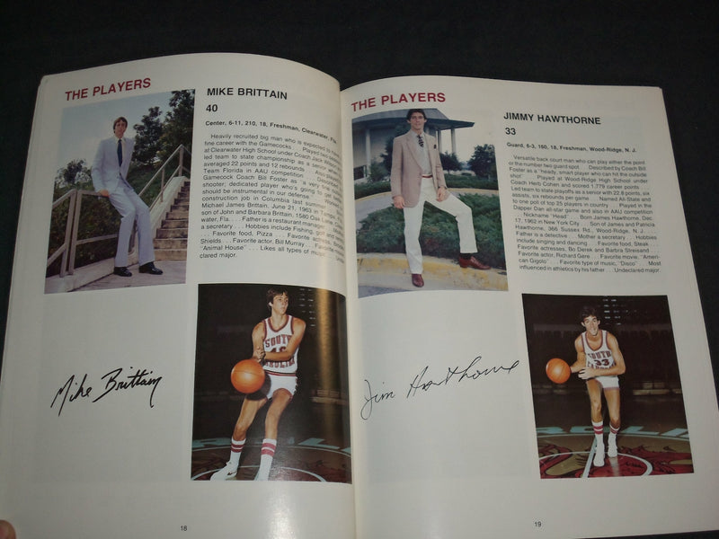 1981-1982 UNIVERSITY OF SOUTH CAROLINA BASKETBALL YEARBOOK - J 3878