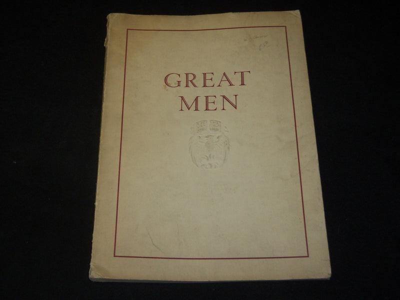 1930'S GREAT MEN UNIVERSITY OF CHICAGO SOFTCOVER BOOK - JC 43