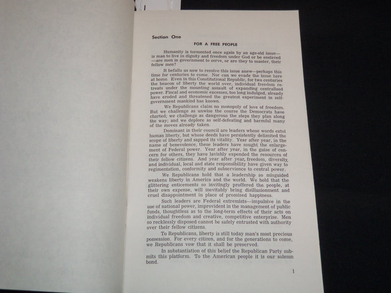 1964 REPUBLICAN PLATFORM FOR THE PEOPLE PAMPHLET - SAN FRANCISCO, CALI - J 8875