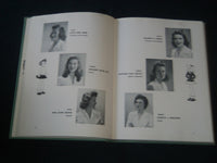 1944 LLAMARADA MOUNTH HOLYOKE COLLEGE YEARBOOK - MASSACHUSETTS - YB 1648