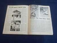 1958 MARCH HOCKEY PICTORIAL MAGAZINE - EDDIE CHADWICK COVER - ST 200I