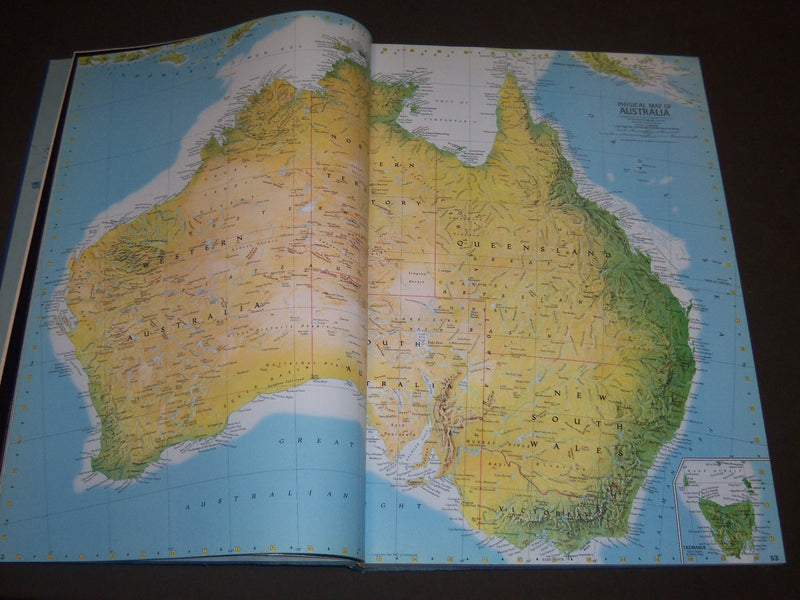 1983 NATIONAL GEOGRAPHIC ATLAS OF THE WORLD - NICE COLOR MAPS - KD 2577