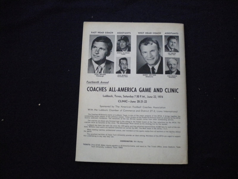 1974 AMERICAN FOOTBALL COACHES ASSOCATION MAGAZINE - BOB BLACKMAN - SP 3625S
