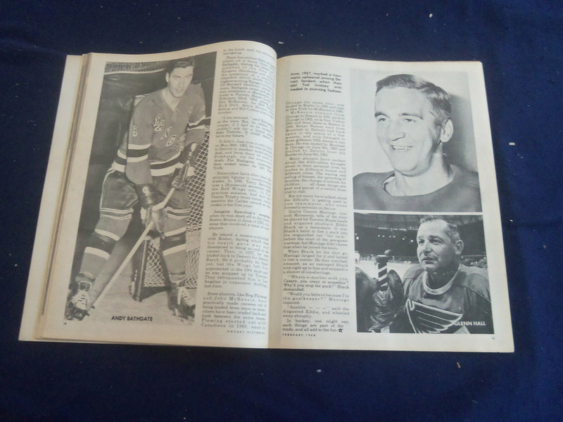 1968 FEBRUARY HOCKEY PICTORIAL MAGAZINE - STAN MIKIA COVER - ST 200S