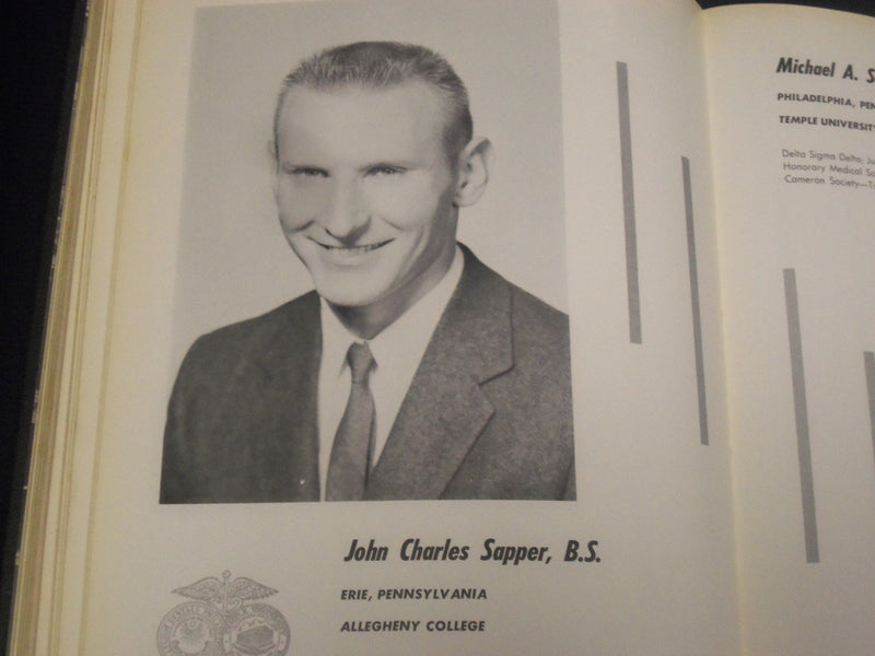 1958 ODONTOLOG TEMPLE UNIVERSITY SCHOOL OF DENTISTRY YEARBOOK - PHOTOS - YB 279