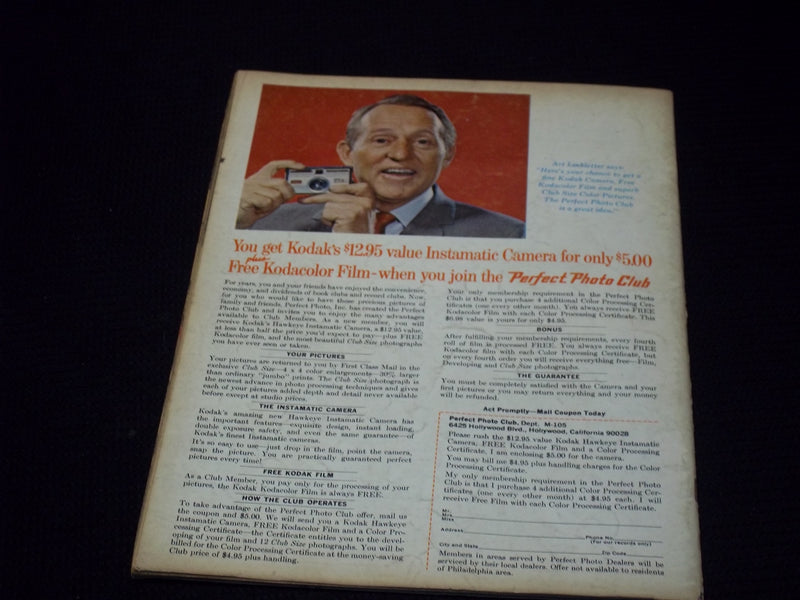 1965 OCTOBER MOVIES ILLUSTRATED MAGAZINE - CHARLTON HESTON COVER - E 13269