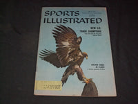 1959 JUNE 29 SPORTS ILLUSTRATED MAGAZINE - GOLDEN EAGLE IN FLIGHT - SP 8933