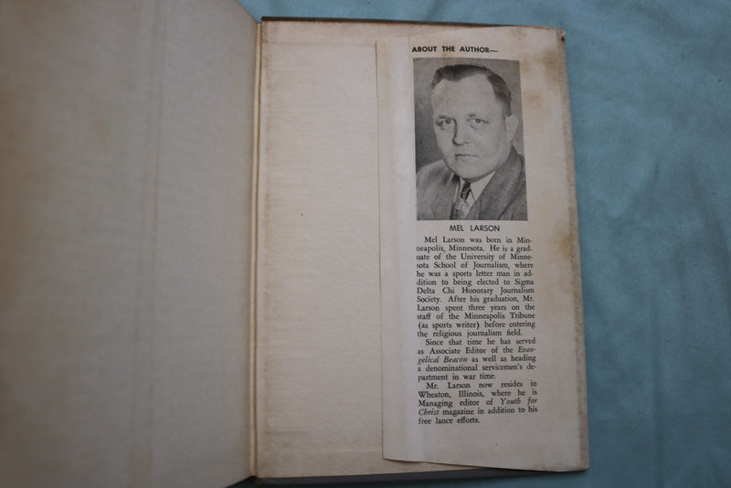 1955 MUD'N MERCY IN MEMPHIS HARDCOVER BOOK BY MEL LARSON - KD 9639