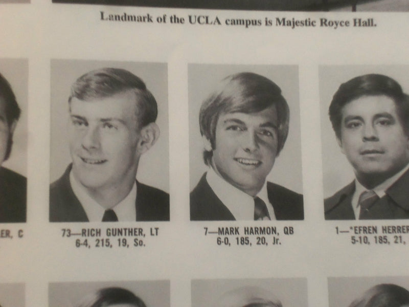 1972 SEP 23 GOAL POST PROGRAM - UNIV OF MICHIGAN VS UCLA - MARK HARMON - ST 7188