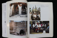 1998 THE VISUAL ARTS OF AFRICA SOFTCOVER BOOK BY J. PERANI & F. SMITH - KD 9844