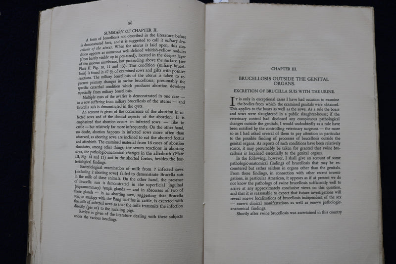 1934 BRUCELLA INFECTION IN SWINE SOFTCOVER BOOK BY AXEL THOMSEN -SIGNED - K 1462