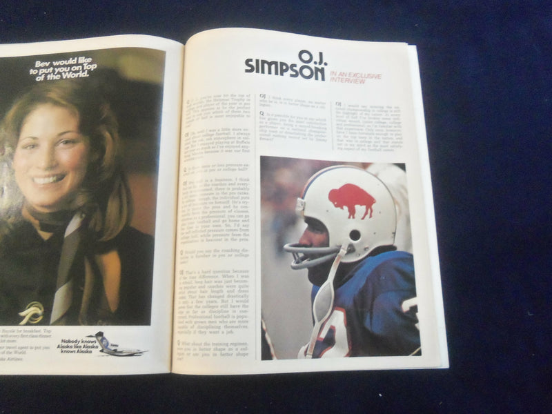 1974 NOV 23 TOUCHDOWN ILLUSTRATED- UCLA VS USC - O.J. SIMPSON INTERVIEW -ST 7197
