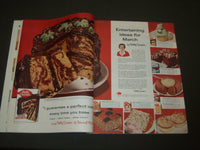 1957 MARCH LADIES HOME JOURNAL MAGAZINE - BEAUTIFUL FRONT COVER - ST 1896
