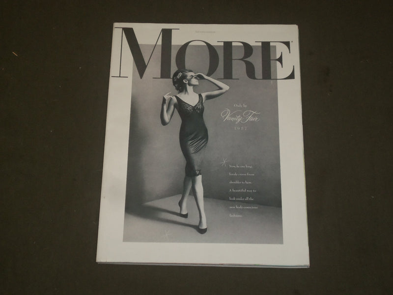 2011 SEPTEMBER MORE MAGAZINE - JULIE BOWEN COVER - B 2319