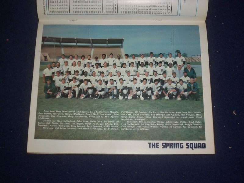 1974 DETROIT TIGERS YEARBOOK - ST 6506