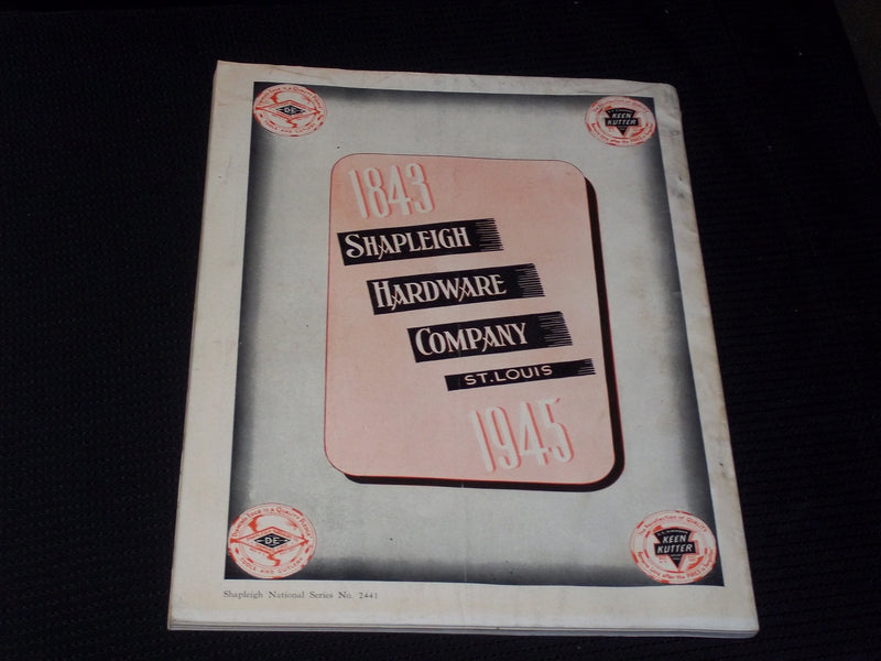 1945 AUGUST HARDWARE RETAILER MAGAZINE - WARP'S COVER - E 3558