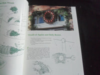 1981 COLONIAL WILLIAMSBURG DECORATES FOR CHRISTMAS MAGAZINE - B 4077U