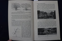 1950 THE SEYMOUR SMITH HOW TO PRUNE SOFTCOVER BOOKLET - K 1412