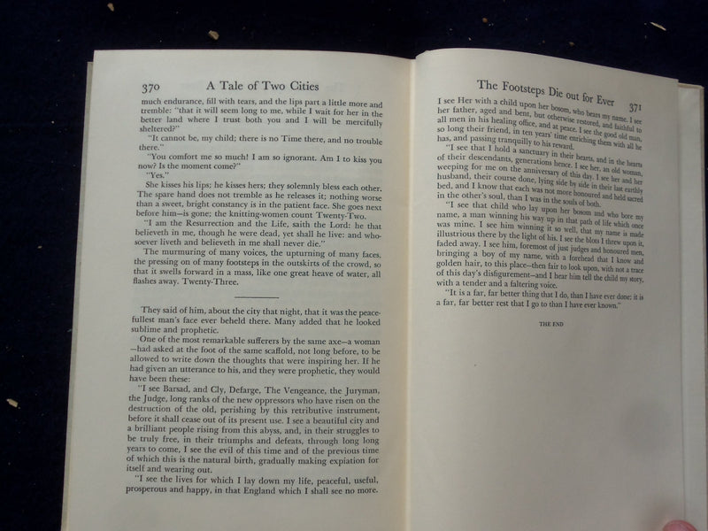 1938 A TALE OF TWO CITIES HARDCOVER BOOK BY CHARLES DICKENS - HERITAGE - KD 8639