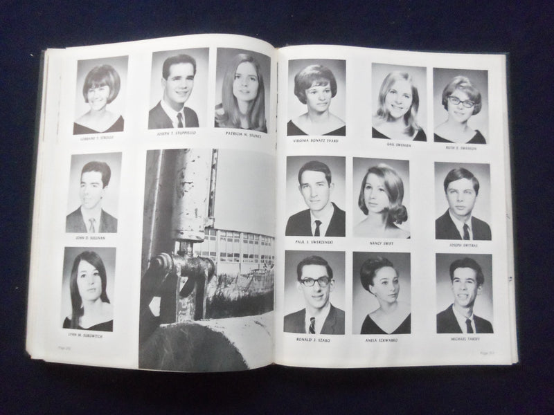 1968 MONTCLAIR STATE COLLEGE YEARBOOK - UPPER MONTCLAIR, NEW JERSEY - YB 3014