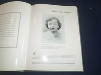 1952 THE ELIZABETHIAN COLLEGE OF ST. ELIZABETH YEARBOOK -MORRISTON, NJ - YB 2396